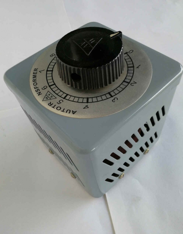 YH-203(S) Single Phase Variable Voltage Control Transformer, 660VA (0.66KVA) 3